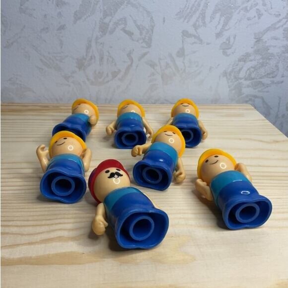 Vintage Playskool Lil Playmates Lot of 7 Construction Workers Blue Yellow Red - Picture 9 of 9